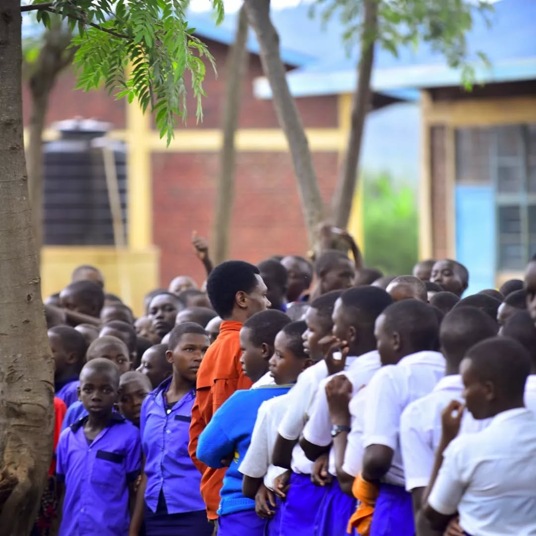 Berulo team working together